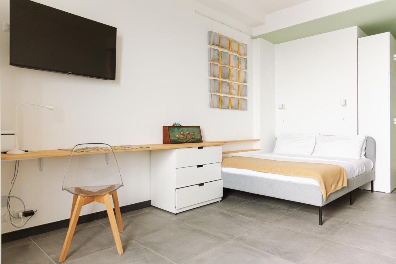 Ca De Ma - Sea Front Apartment Cenova Dış mekan fotoğraf