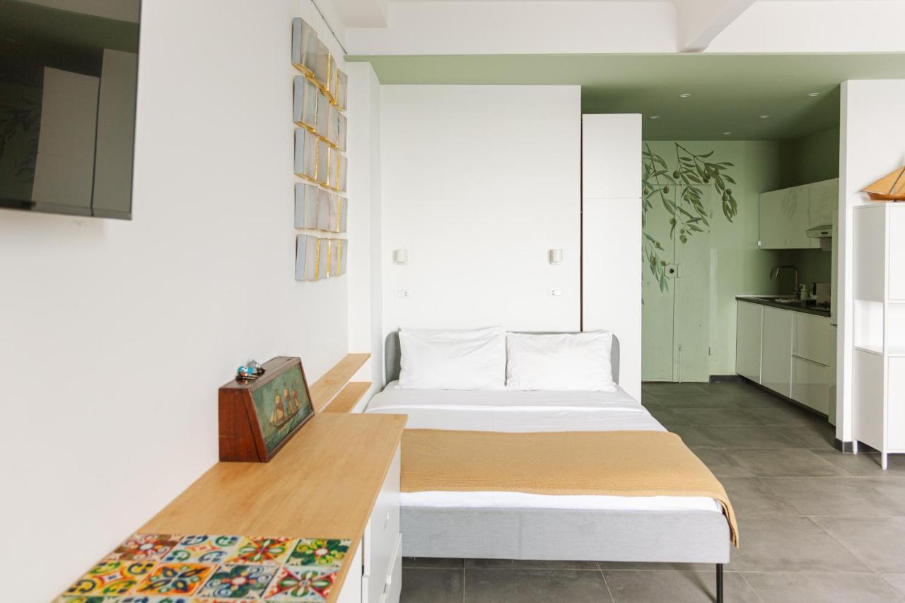 Ca De Ma - Sea Front Apartment Cenova Dış mekan fotoğraf