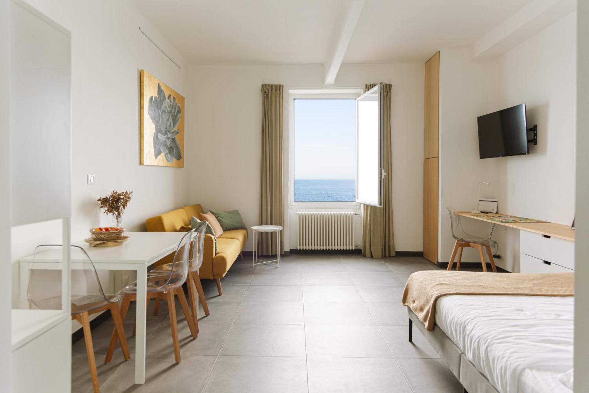 Ca De Ma - Sea Front Apartment Cenova Dış mekan fotoğraf